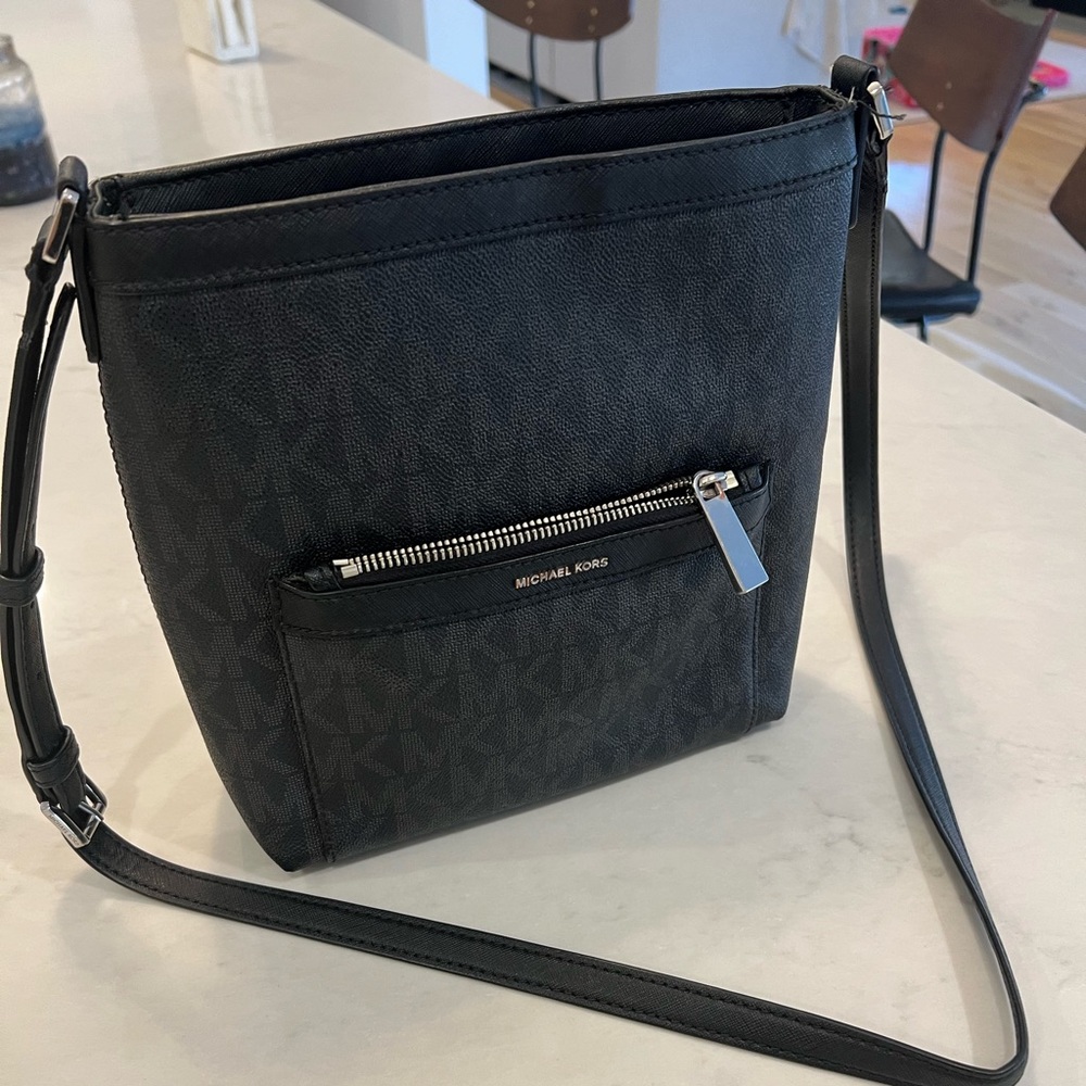 Michael Khors bag